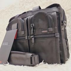 美品 TUMI ビジネスバッグ 2way 2層 マ チ拡張 26141DH 黒 - メルカリ