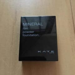 【値下げ中】kateミネラルフィルムパウダーファンデーションのサムネイル