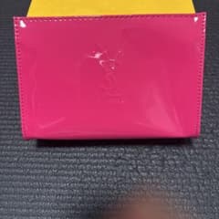 YSL BEAUTE ポーチ ピンク エナメル調のサムネイル