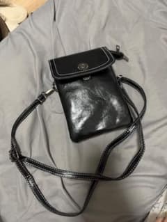 フェイクレザー ショルダーバッグ ブラックのサムネイル