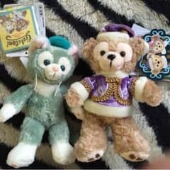 ジェラトーニとダッフィのサムネイル