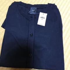GAP クルーネックカーディガン  処分価格のサムネイル