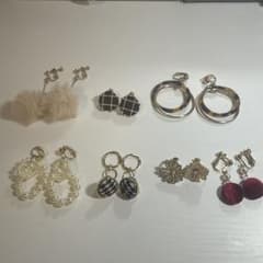 イヤリング7個セットのサムネイル