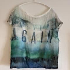 Bershka グラフィックプリント 半袖Tシャツのサムネイル