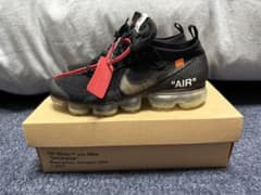 OFF-WHITE×NIKE AIR VAPORMAX BLACKのサムネイル