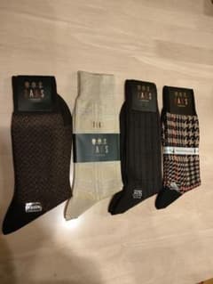 【新品/未使用】DAKS メンズ ソックス 4足セット 25〜26cmのサムネイル