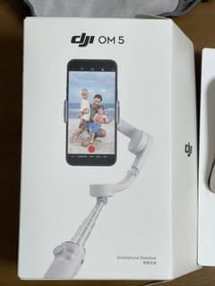 DJI OM 5 Sunset White スマホ スタビライザーのサムネイル