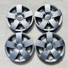 トヨタ純正 シエンタ ダイス ホイールカバー キャップ 4枚セットのサムネイル