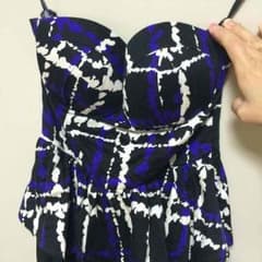 ペプラムドレスのサムネイル
