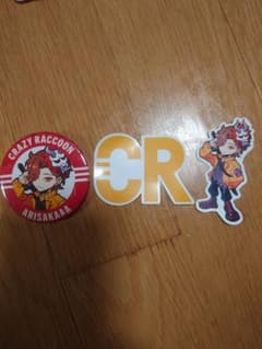 Crazy Raccoon 缶バッジ ステッカーセット ありさか - メルカリ