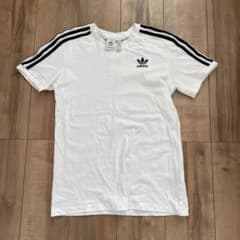《 a様専用》adidas 3ストライプ 半袖Tシャツのサムネイル