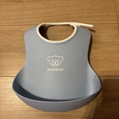 ベビージョルン　食事用スタイのサムネイル