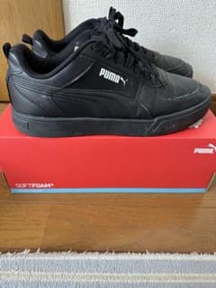 PUMAスニーカーのサムネイル