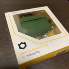 iFace Grip On AirPods Pro ケース シリコン [カーキ]のサムネイル