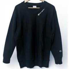 チャンピオン　リバースウィーブ　スウェット　トレーナー　ブラック　Vネック