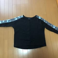 刺繍Tシャツのサムネイル