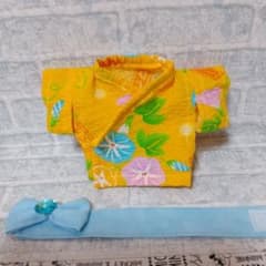 Handmade clothes for small plush toys, including a yukata (summer kimono) for a small plush toy (size 21).