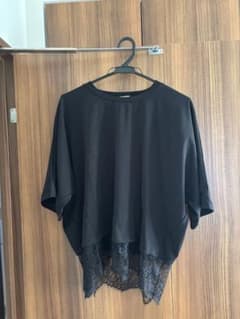 ikka ブラック レース切り替え 半袖Tシャツのサムネイル