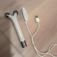 YA-MAN 美顔器mini EP-16W YA-MAN WAVY mini EP-16W 美顔器 本体 美顔器リフトアップ - メルカリ