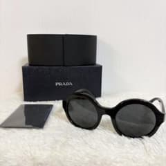 プラダ　サングラス　SPR11U 51◻︎22 1AB-5S0 PRADA 極美品 プラダ サングラス SPR11U 51◻︎22 1AB-5S0 PRADA 極美品 - メルカリ