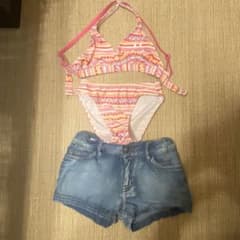 Rusty 女の子　水着（Tシャツ　デニム付）ビキニ　130 4点のサムネイル