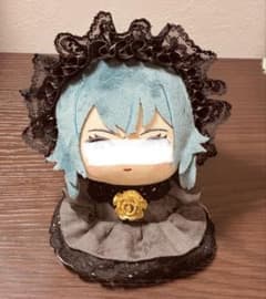 自立ワンピースとヘッドドレス ちびぐるみ クラシカル グレー 金の薔薇 ぬい服のサムネイル