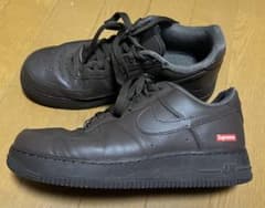 supreme × NIKE AIR Forceのサムネイル