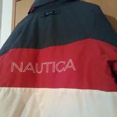 送料込み訳ありNAUTICAダウンのサムネイル