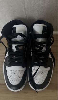 NIKE AIR JORDAN スニーカーのサムネイル