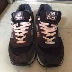 NEWbalance紺色574スニーカーのサムネイル