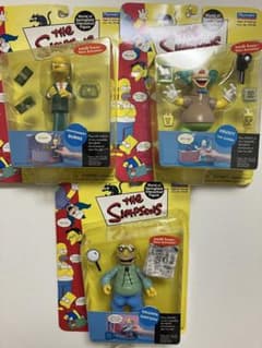 ザ・シンプソンズ バーンズ 、クラスティー、グランパフィギュア3台セットのサムネイル