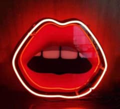 ネオンサイン リップデザイン レッド ガラス製 壁掛け装飾 - メルカリ