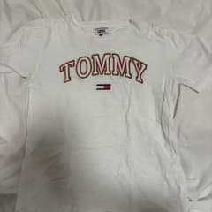 TOMMY JEANS ロゴ刺繍 Tシャツ ホワイト Sサイズのサムネイル