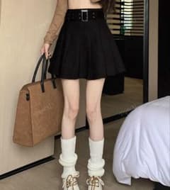 Thumbnail of 黒 スカート ミニ ベルト付き SHEIN