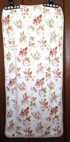 LAURA ASHLEYのブランケットのサムネイル