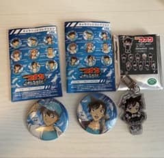 名探偵コナン ハイウェイの堕天使 缶バッジ アクキー 工藤新一 毛利蘭