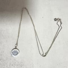 ⬜︎⚫︎Needles スマイリーネックレス - メルカリ