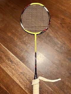 【廃盤・稀少品】 YONEX ARCSABER Z-SLASH ／2UG5のサムネイル