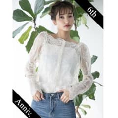 スカラップ花柄刺繍ブラウスセットのサムネイル