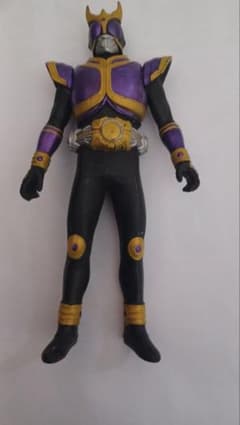 仮面ライダー フィギュア 紫黒のサムネイル