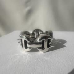 【US5（9号）】HOORSENBUHS DAME CLASSIC HOORSENBUHS Dame Classic Tri-Link 18-Karat Gold Diamond Ring for