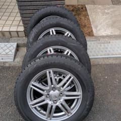 ダンロップスタッドレスタイヤ、ホイール付き4本　ホンダフリードDBA-GB３用 ダンロップスタッドレスタイヤ、ホイール付き4本 ホンダフリードDBA