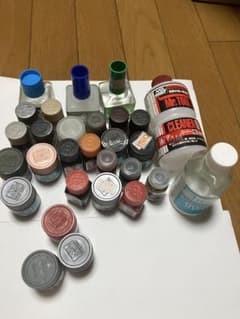 プラモデル　塗料　セット　引退品のサムネイル
