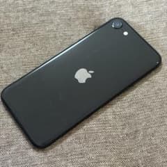 Apple iPhone SE 第二世代 ブラック 64GB - メルカリ