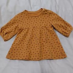 ユニクロ　80サイズ　トップスのサムネイル