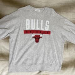 カリフォルニア様専用シカゴブルズ　スウェット　chicago bullsのサムネイル
