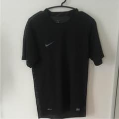 ナイキ Tシャツ Footballのサムネイル