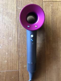 Dyson ダイソン　ドライヤー　ジャンクのサムネイル