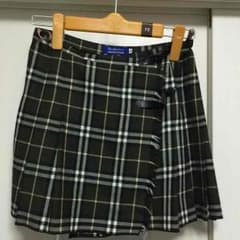 お値下げします‼️Burberry☆スカートのサムネイル