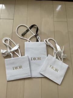 Dior ホワイトショップ袋 3点セット DIOR ショップ袋 3点セット ホワイト - メルカリ